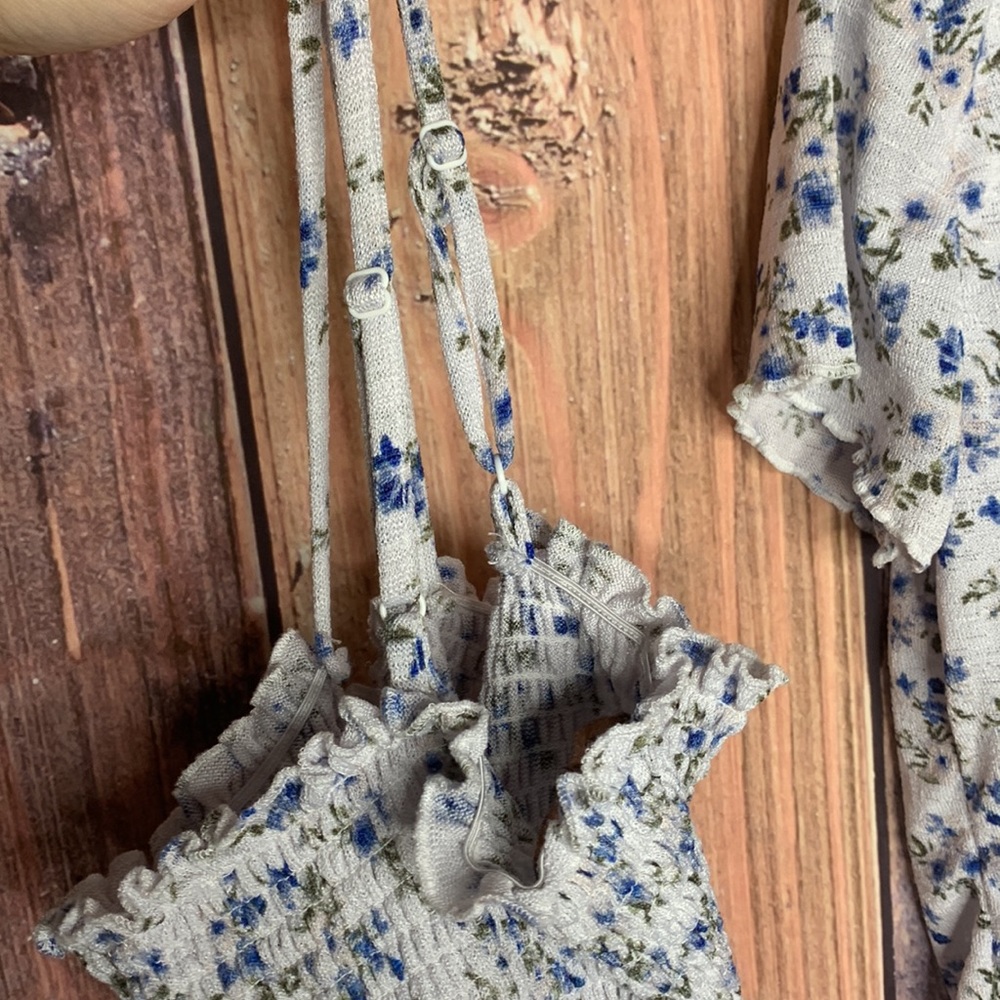 Almost Famous Tie-Front Floral Top Set ✨3/$25 SALE✨ - Picture 7 of 7